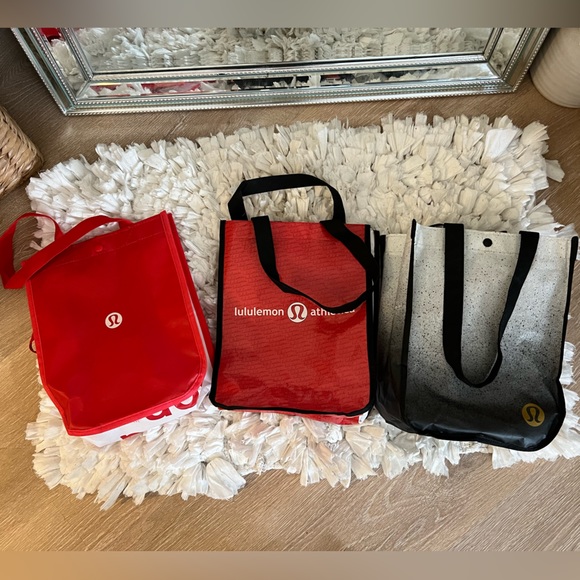 Lululemon Reusable Shopping  Bags! So cute for giftwrap All 4 - Picture 2 of 4